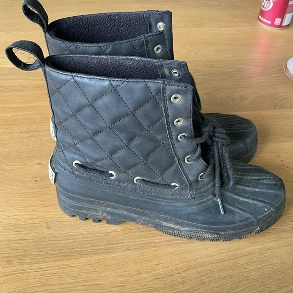 Size 7 sperry rain boots duck boots - Picture 2 of 5